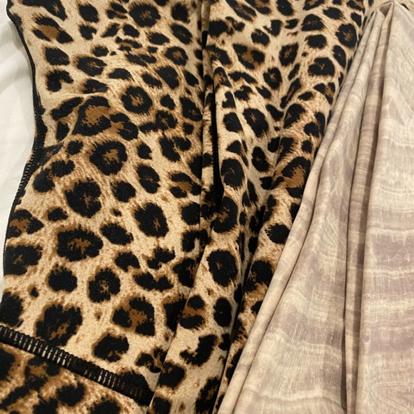 Lot of colorfulkoala leggings - Picture 4 of 4